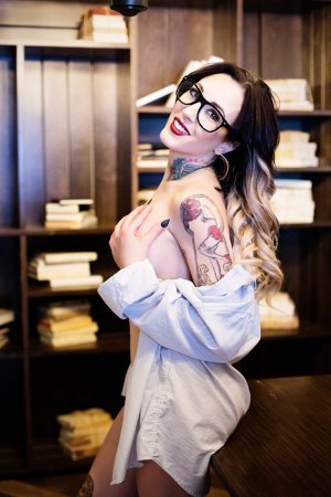 Euria tantra massage in Riverdale